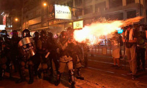 Hong Kong Protests : Violent Clashes In Multiple Towns